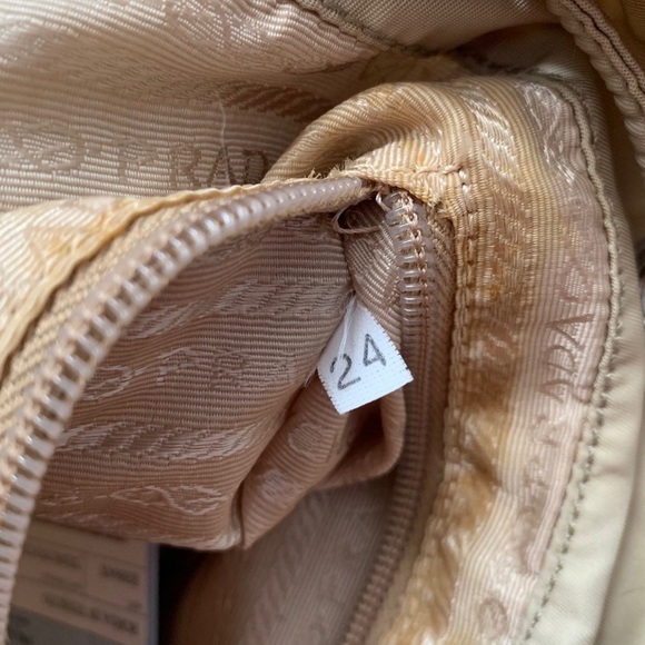 Prada backpack SOLD - Picture 4 of 4